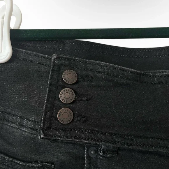 BDG Urban Outfitters Y2K Belted Flare Low Rise Jean Dark Wash Size 33 Black Slim - Picture 5 of 16